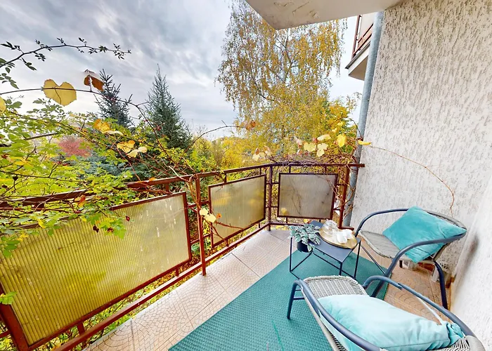 Harmony Park Ochota 2 Parking 아파트 *